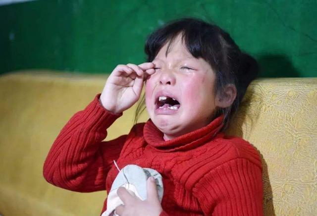 4种情况下千万别让孩子太善良,可以教孩子善良但不能太老实