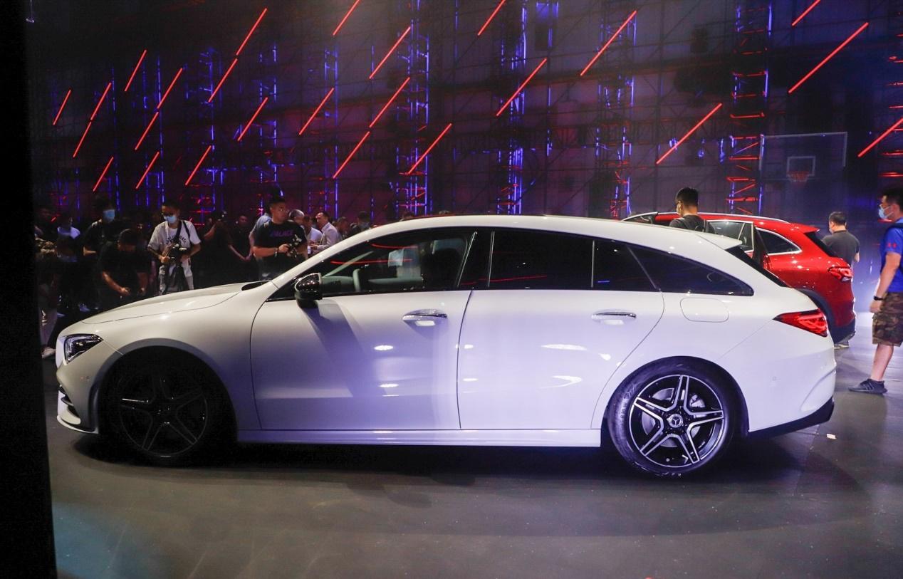 猎装版2020款奔驰cla45amg内外实拍,奔驰cla2602022款猎装版猴哥说车