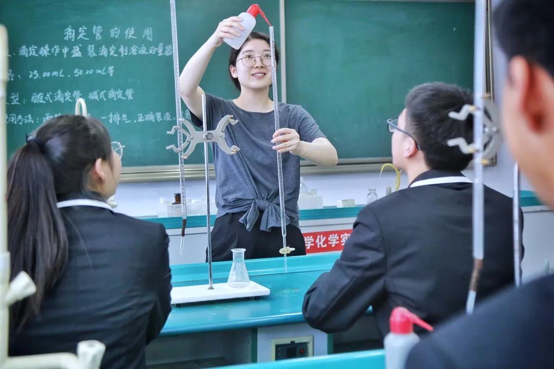 洛阳市十二中学校,洛阳市第十二中学校训