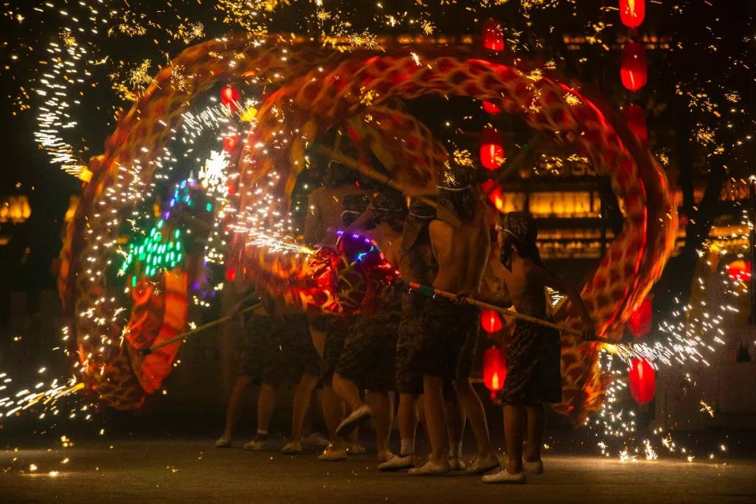 台儿庄春节旅游攻略,台儿庄古城过年