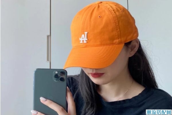la和mlb的帽子哪个好看,mlb的帽子和ny的帽子哪个更好