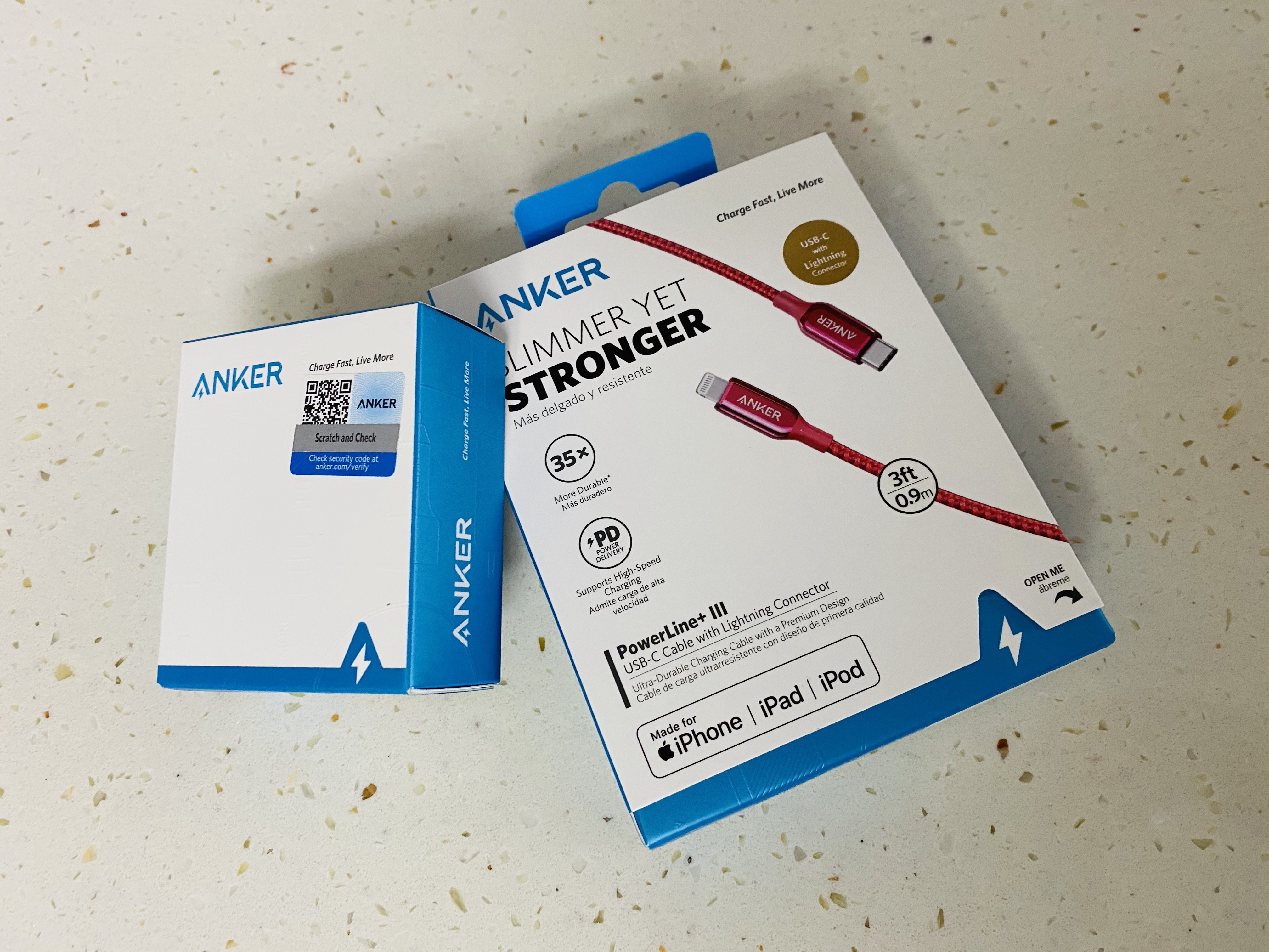 anker充电宝二合一支持苹果快充,ankernano20w快充