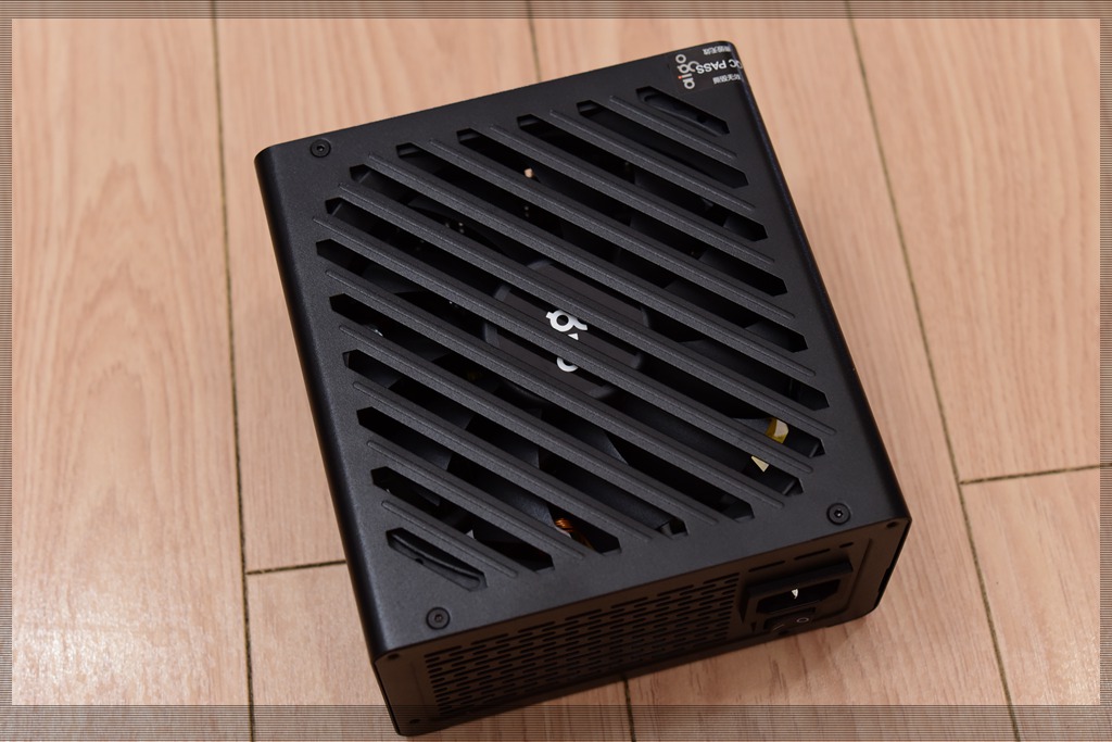 爱国者es650什么电容,爱国者yogo电源es650