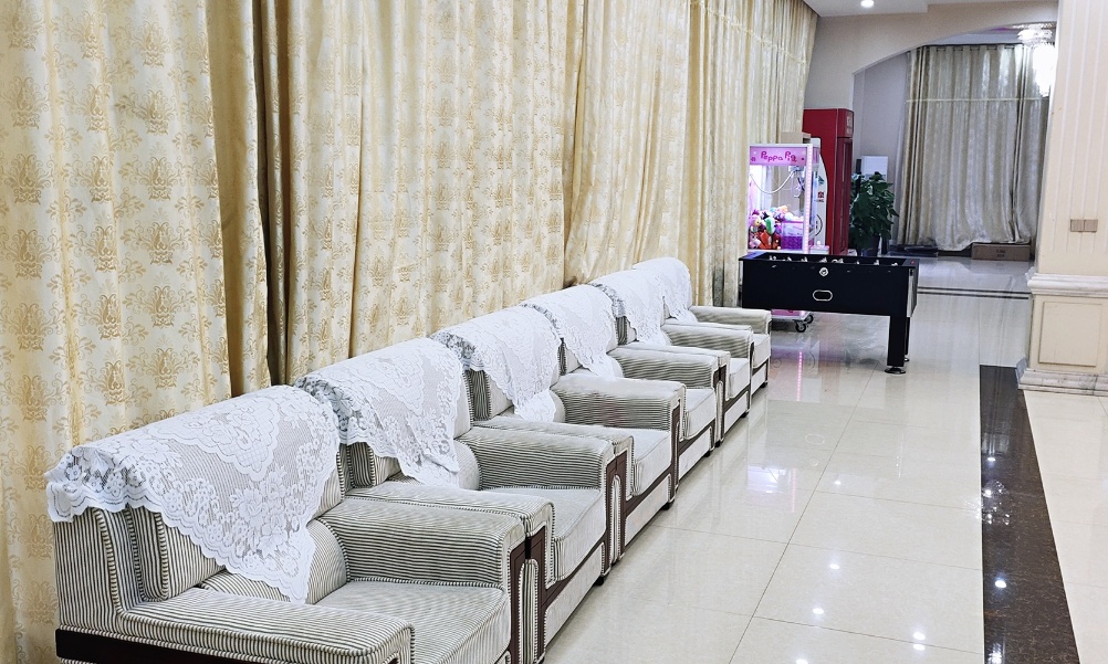 热烈庆祝一乡一品青山店隆重开业,热烈祝贺生活馆开业