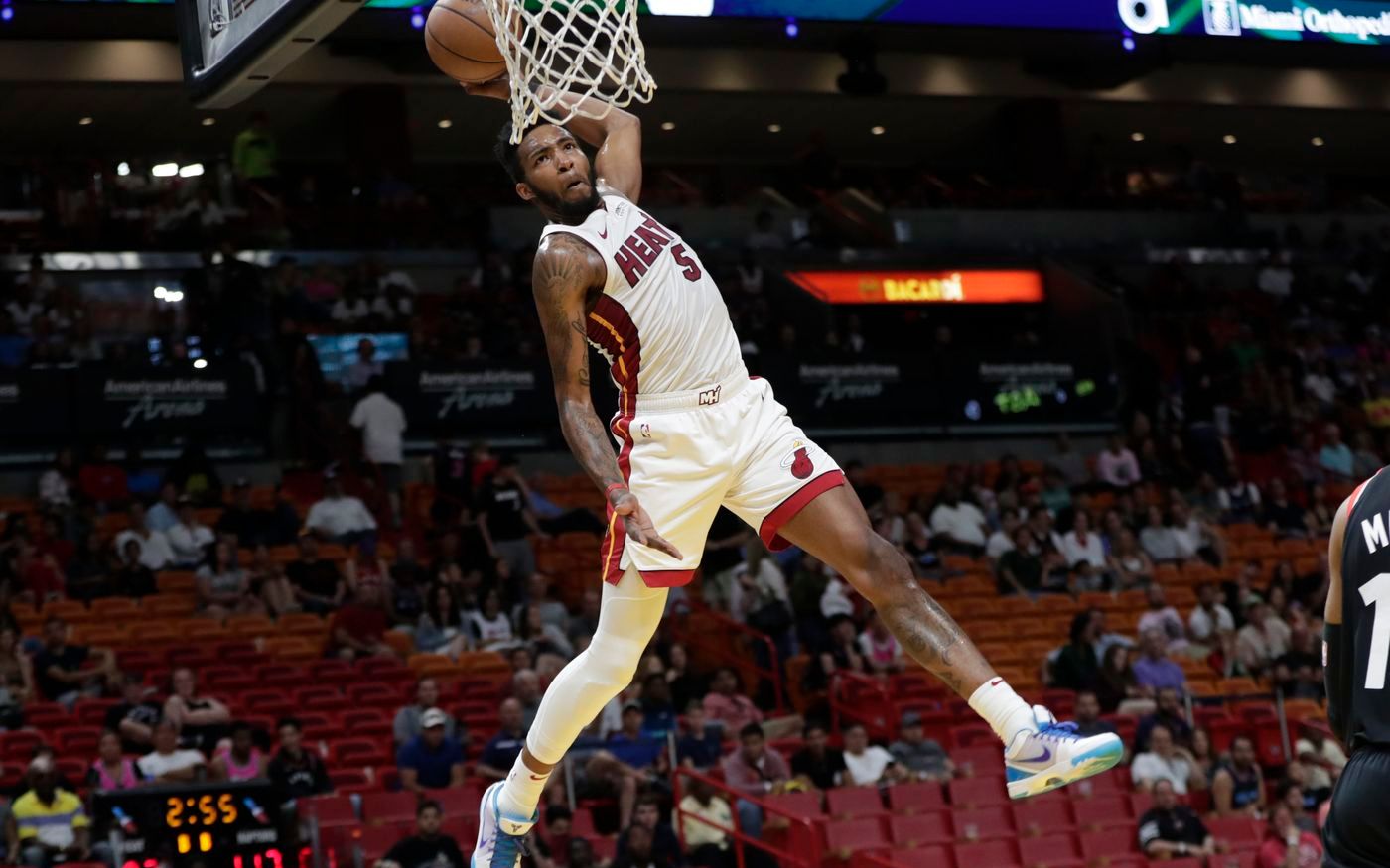 2020NBA全明星：小将获MVP，中锋获技巧冠军，戈登无冕之王