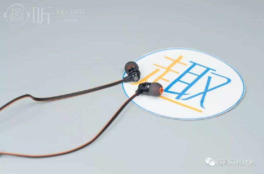 jblt130nc降噪蓝牙耳机测评,jblt110有线耳机评测