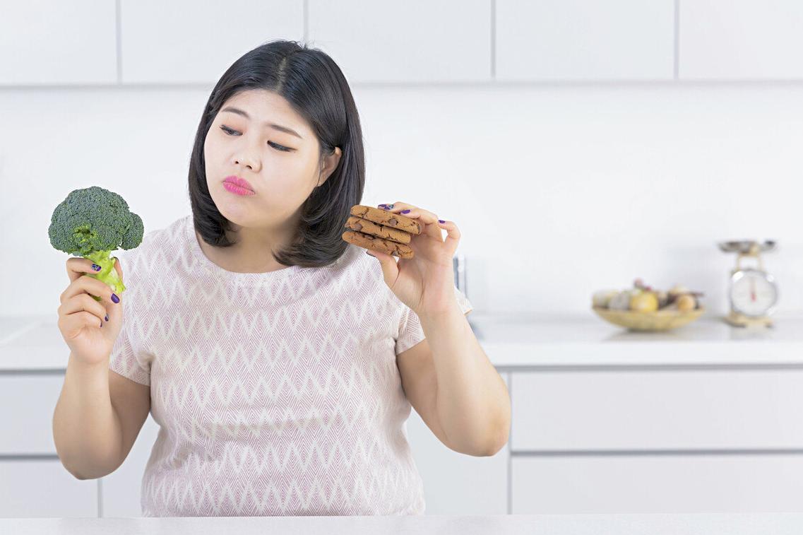 低血糖、营养不良，过度节食有害健康，掌握3点，让你健康瘦