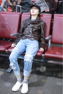 曾志伟蓝洁瑛周冬雨娱乐圈谋女郎,周冬雨年轻相貌