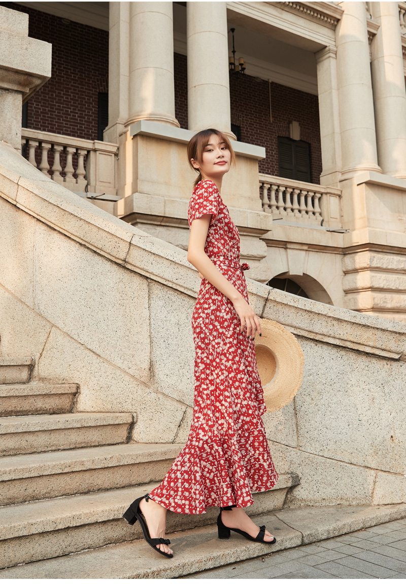 碎花裙才是真正的美,碎花裙小众设计感