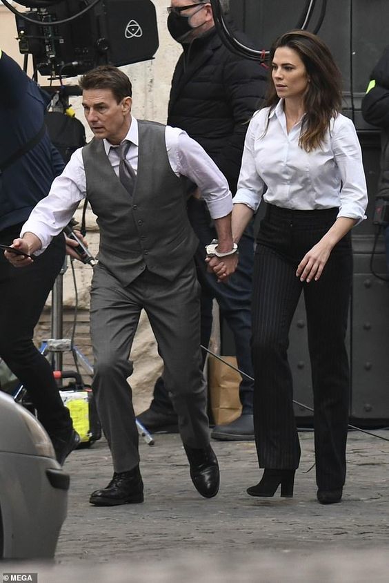 57岁阿汤哥打扮,58岁阿汤哥恋情曝光