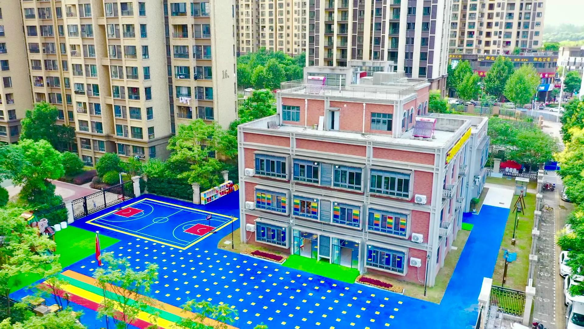 江岸区13所中小学和幼儿园投入使用新增公办学位6318个