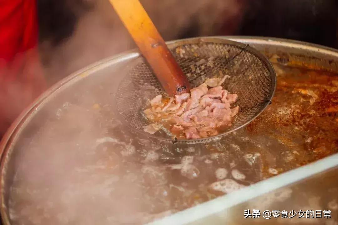 藏在武汉老巷子的实惠餐厅,武汉正宗老字号店