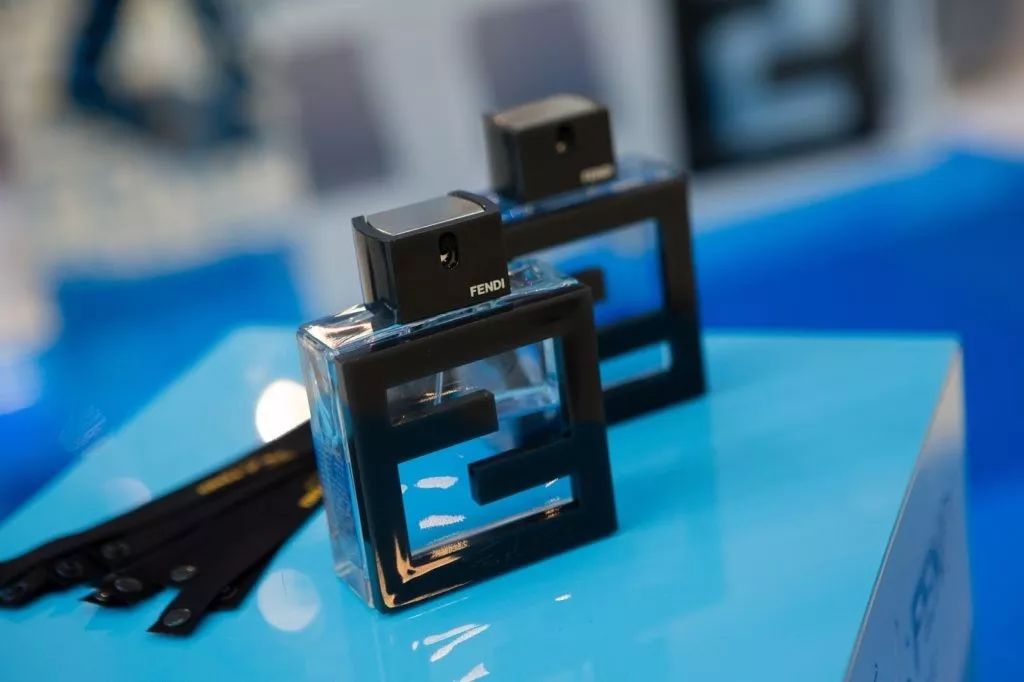 fendi高级感,fendi奢潮穿搭