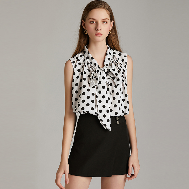 波点雪纺衫夏季高级感,雪纺波点有领子衫