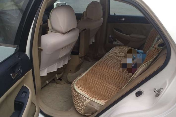 5-8万二手家用省心b级车推荐,5万块买这台二手车空间大还省油