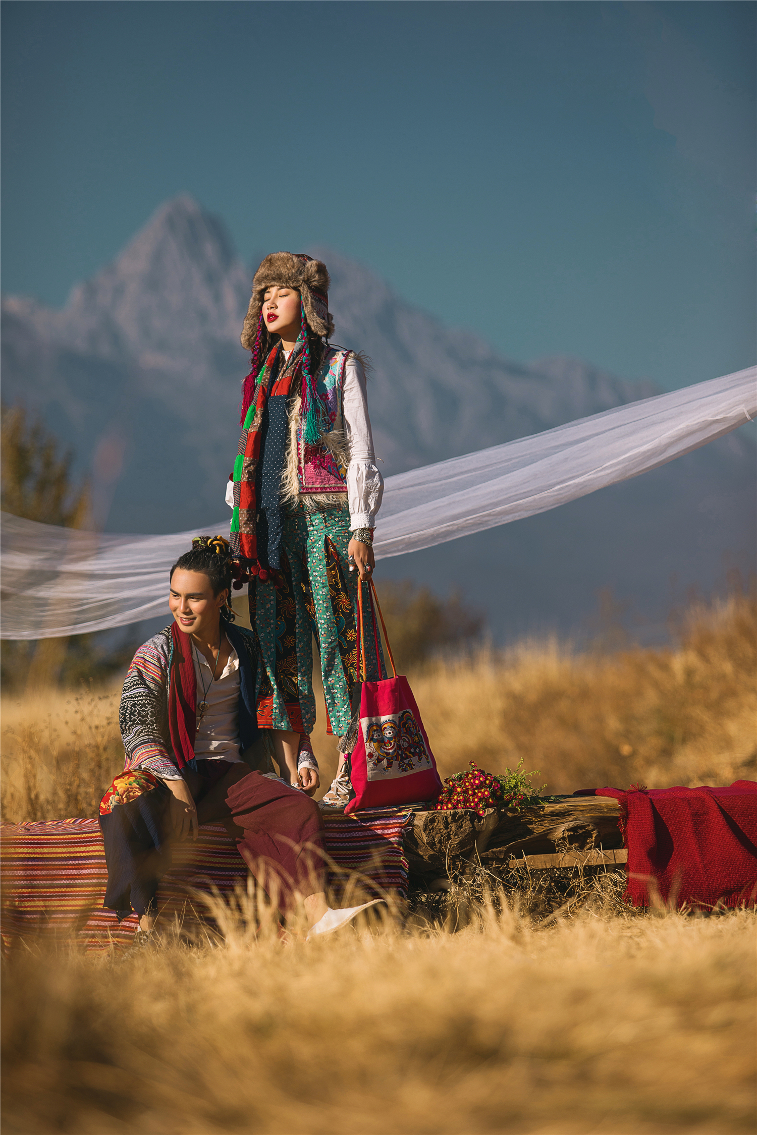 丽江婚纱摄影鹿岛旅拍,丽江旅拍欧式教堂婚纱照