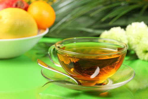 蜂蜜水和浓茶哪个解酒快,浓茶蜂蜜水酸奶哪个更解酒