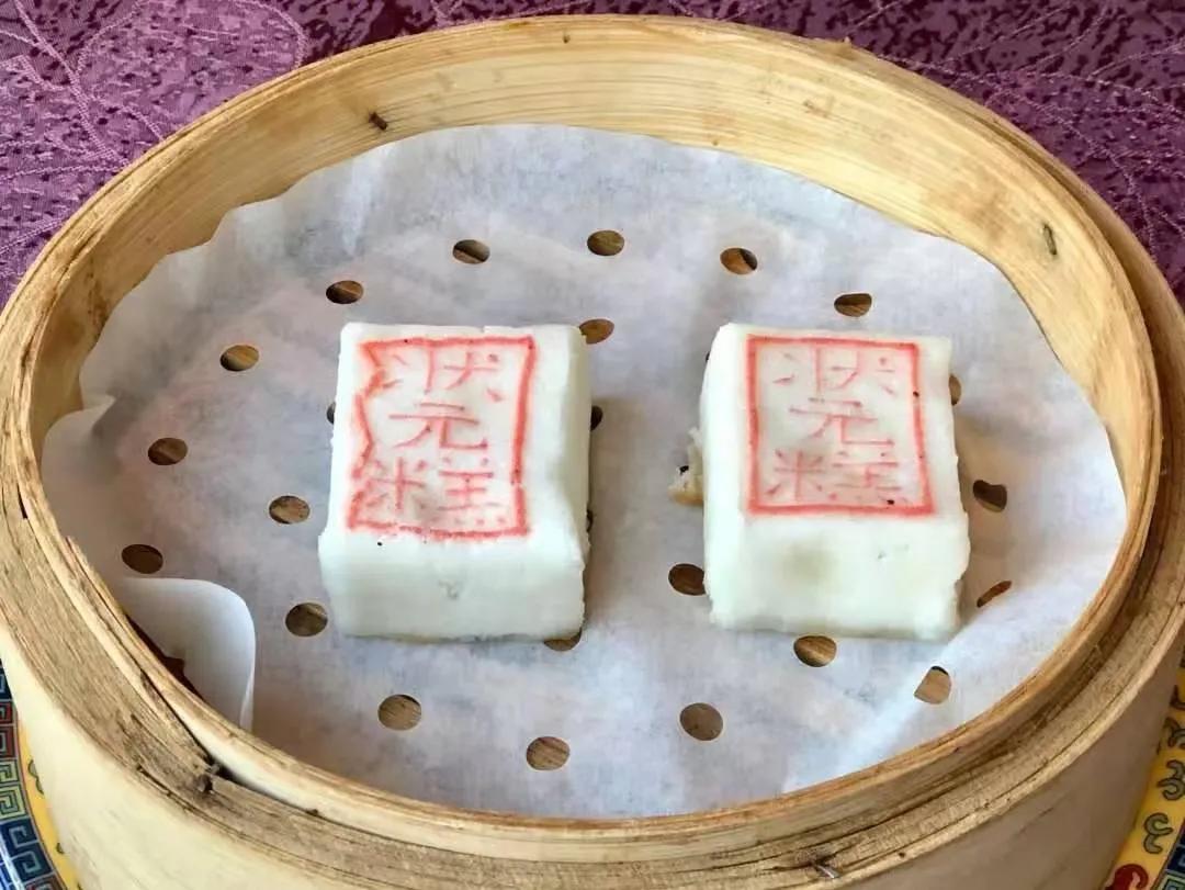 和奥运冠军杨倩合影,杨倩家乡观看奥运会