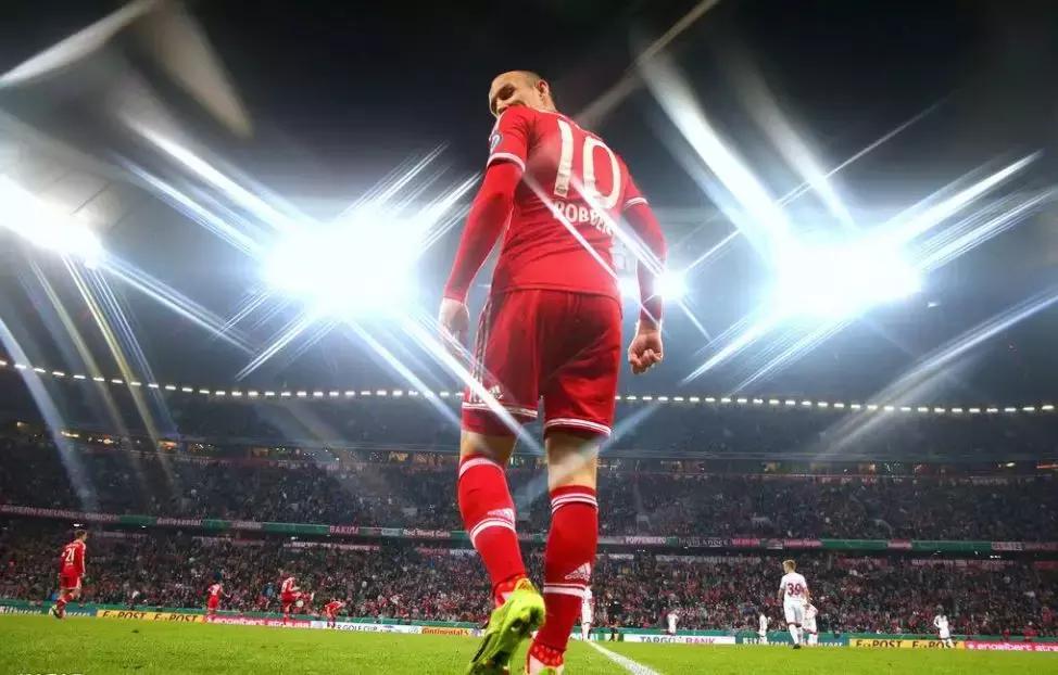 世间英雄,世间英雄千千万答案