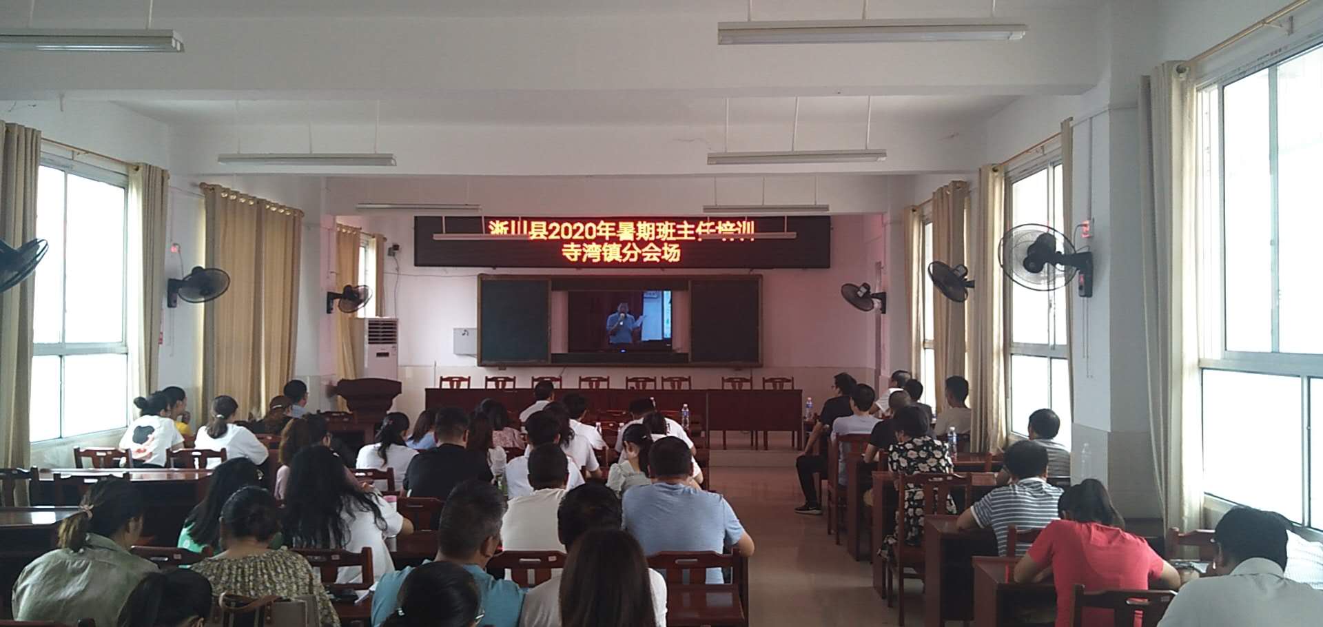 厉兵秣马强本领,厉兵秣马奠定坚实基础