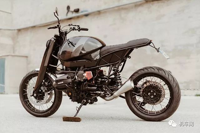 改装师!还我蓝天白云标的宝马