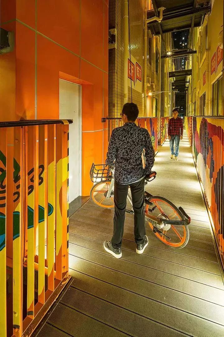 深圳水围柠盟人才公寓,深圳城中村握手楼