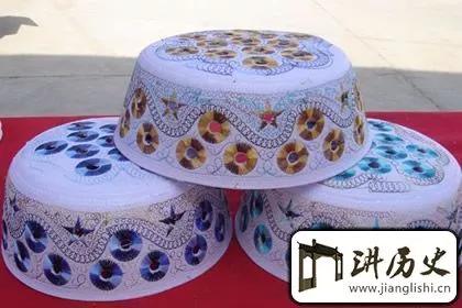 云南少数民族服饰图片,最好看的云南民族服饰