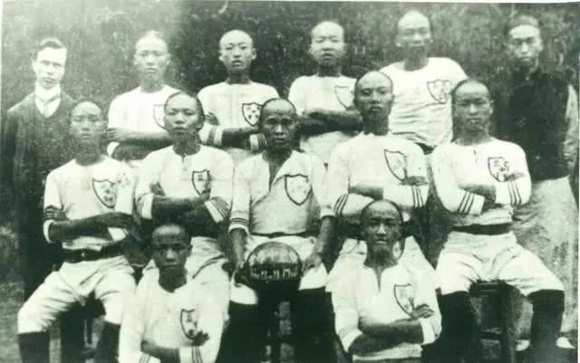 李惠堂为什么被称为亚洲球王,亚洲球王李惠堂纪录片