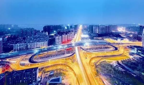 武汉伢终于翻身了！友好交往度全国第二，秒杀北上广！