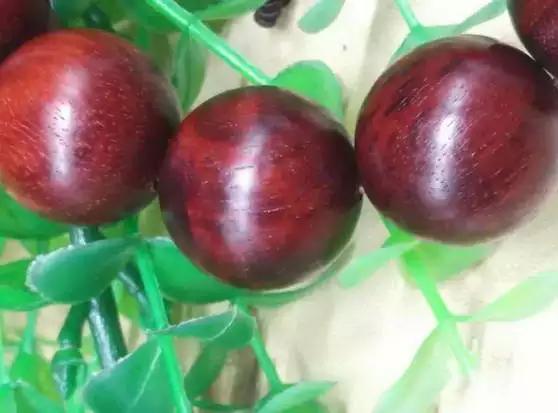 木质手串一般买什么材料的好,手串木质排行榜