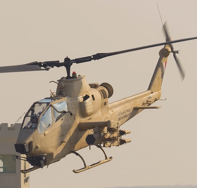 捷克买这款武直勾起巴铁伤心事，付钱后美国就耍赖，翻脸不交货