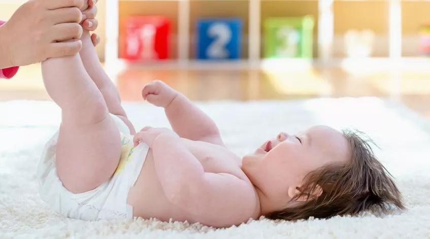 铜川人要知道：宝宝有4个地方不能太干净，频繁清洁会害了娃