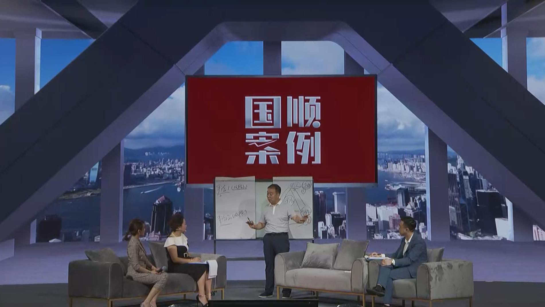 一双能跑的高跟鞋,一双能登山的高跟鞋