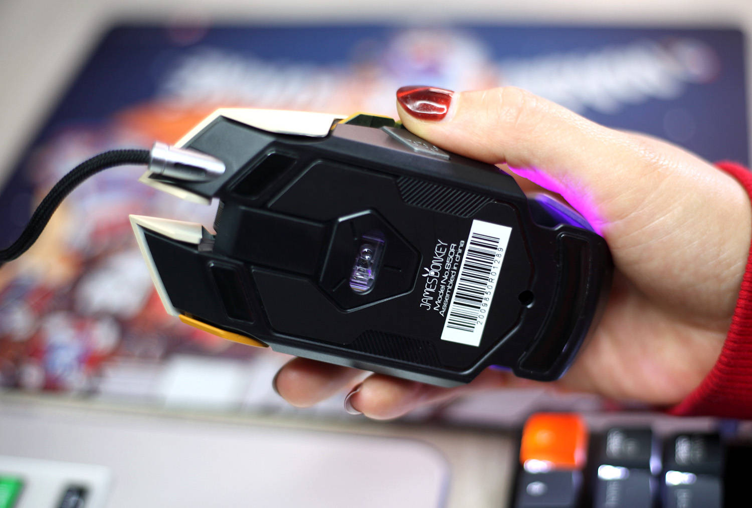 贱驴112w鼠标评测,电竞鼠标黑透