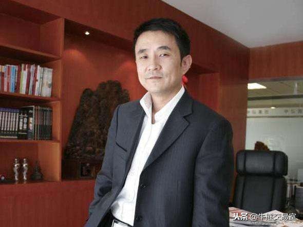 每股2毛的中弘退被摘牌！老板为女星拍1.2亿古董，却因赖账被告！