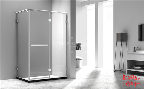 鍑珛鍜屽湥鑾変簹娣嬫荡鎴垮摢涓ソ,鍑珛娣嬫荡鎴垮拰寰锋淳娣嬫荡鎴垮摢涓ソ