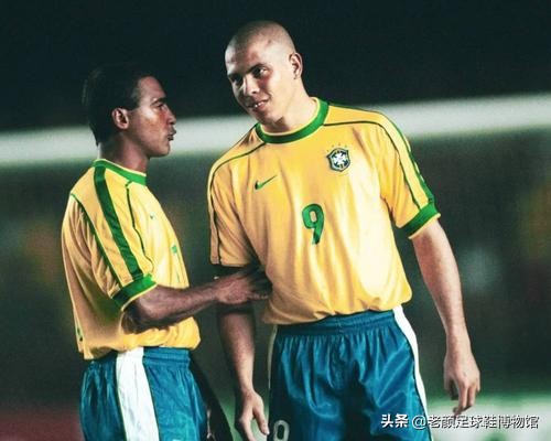 巴西十大生不逢时的球星,巴西最年轻进球