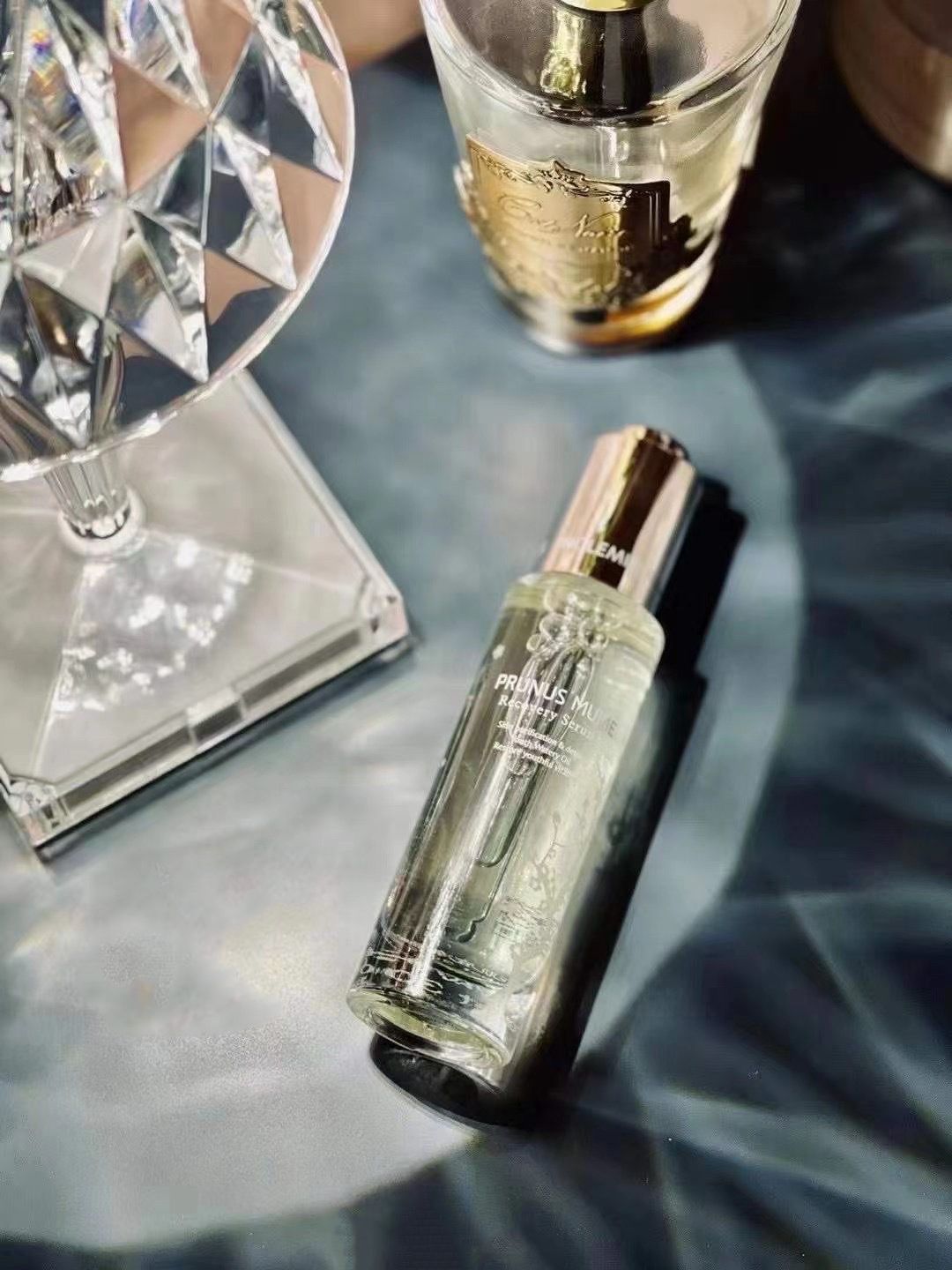 英树白梅花肌底赋颜蜜怎么使用,英树白梅花洁颜蜜洗面奶125ml