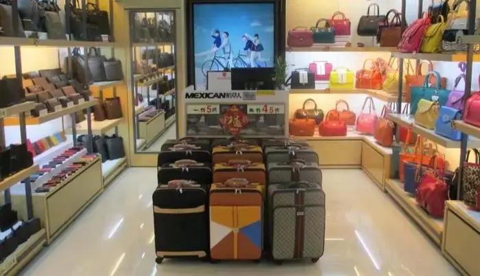 打工存了十万开什么店,打工一年存20万要不要做生意