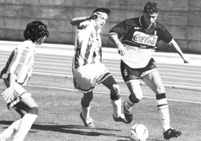 c罗的自律饮食和训练计划,c罗秀肌肉庆祝动作图片