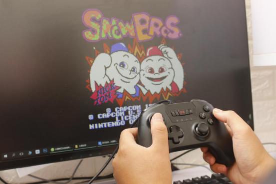 北通2代斯巴达手柄xbox360能用吗,游戏手柄北通斯巴达2