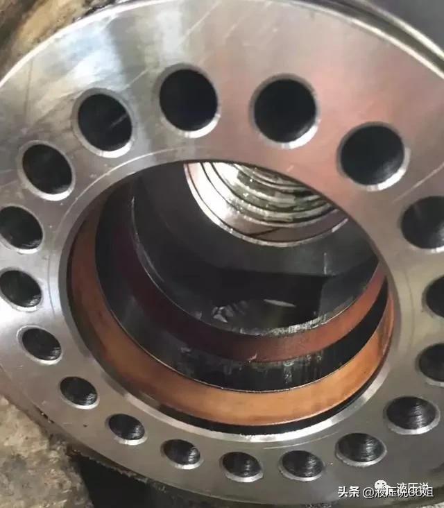 6米长液压缸漏油的解决方法,液压缸漏油的10大原因