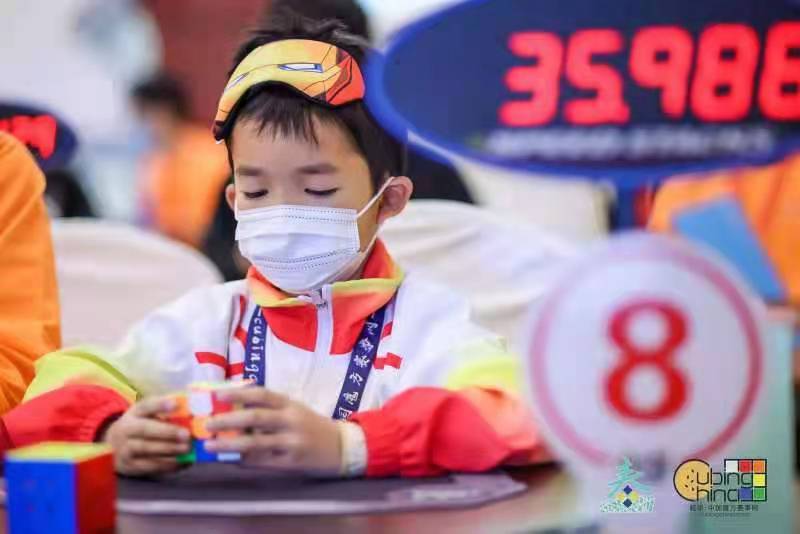 全国魔方素质测评认证段位考试（上海站）人气冠军-曹楚凡