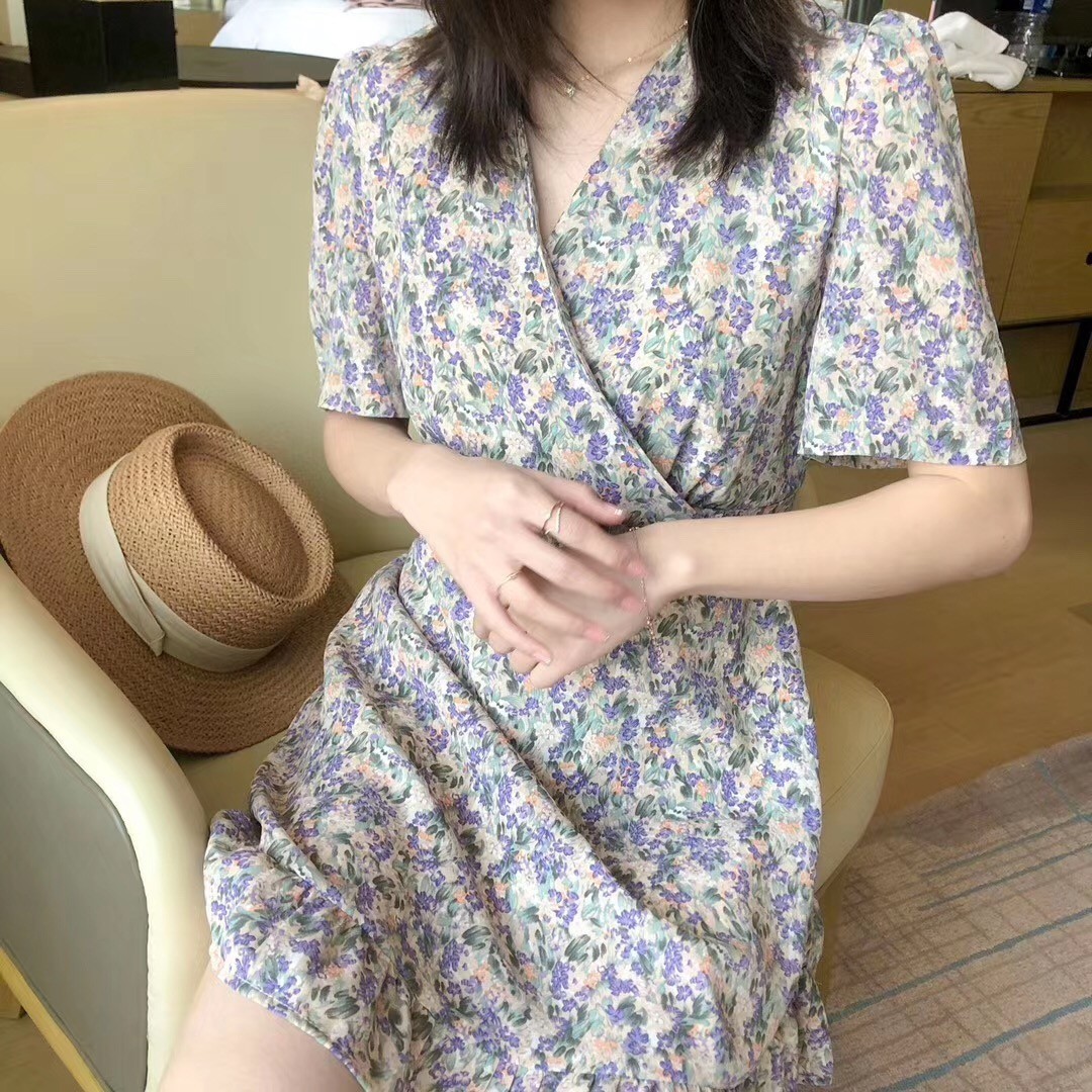 背带裤的小裙子,五一出游小裙子背带裙