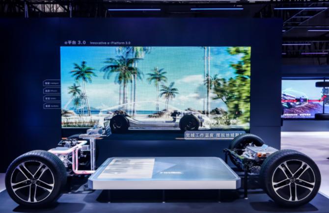 比亚迪全新汉新款,比亚迪全新车型汉dm外观曝光