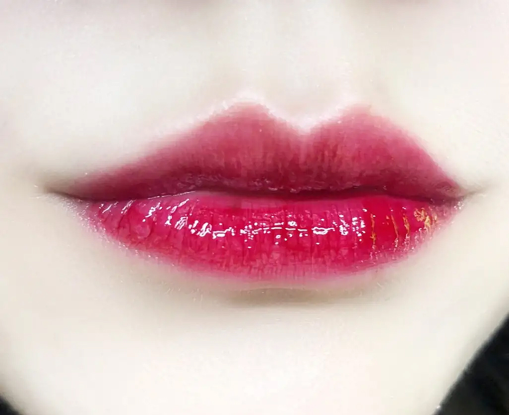 阿玛尼唇釉405和406颜色对比,阿玛尼红管唇釉400与201的区别