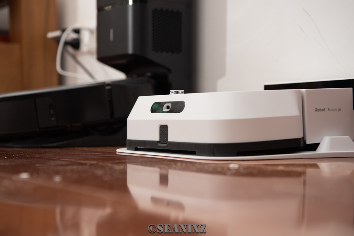 目前最好的擦地机器人,最新擦地机器人视频