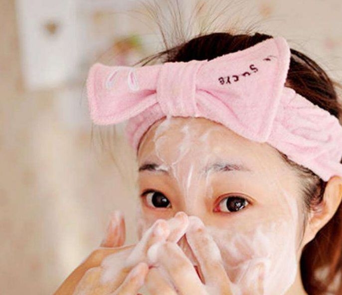 哪种洁面仪好用,轻松洗脸3招教你选对洁面仪