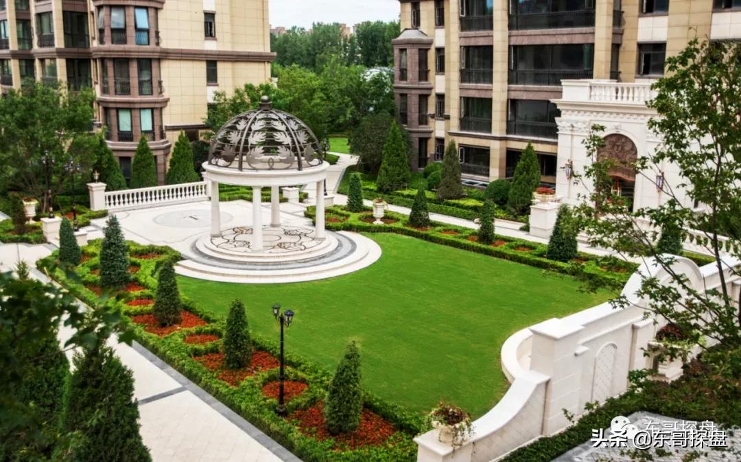 同行眼中的“另类”，购房者眼中的“匠人”。谁对谁错？