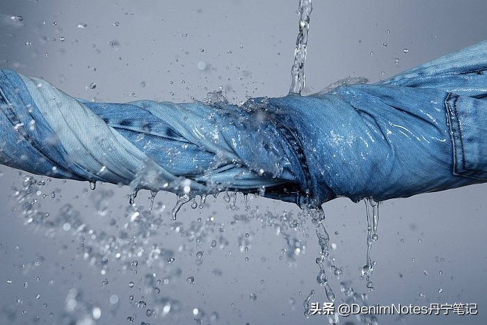 牛仔裤怎么护理不容易褪色,怎样洗才能让牛仔裤不失弹性